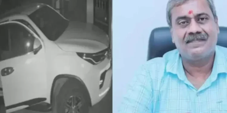 തൃശൂർ-രാഗം-തിയേറ്റർ-നടത്തിപ്പുകാരനെ-അക്രമിച്ച-സംഭവം-അഞ്ചുപേർ-പിടിയിൽ.-മൂന്നുപേർ-കൊട്ടേഷൻ-സംഘത്തിൽ-ഉൾപ്പെട്ടവർ