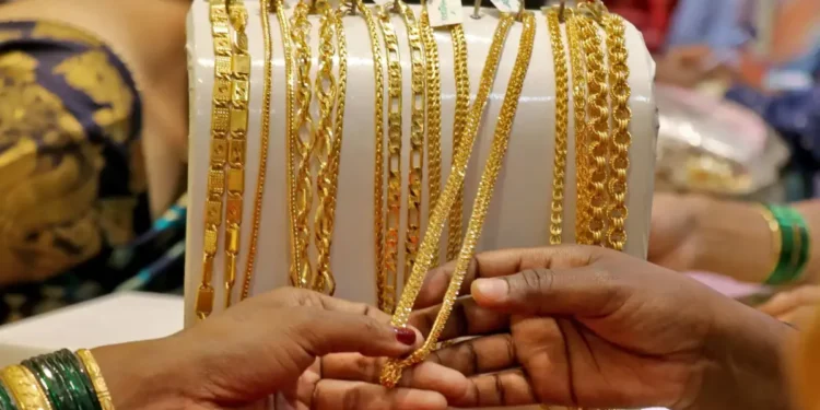 സ്വർണവില-കുതിക്കുന്നു,-പവന്റെ-വില-92,000-രൂപയ്ക്ക‌ടുത്ത്.-സാധാരണക്കാർക്ക്-താങ്ങാനാകാത്ത-വിധത്തിലേയ്ക്ക്-വില-ഉയരുന്നു