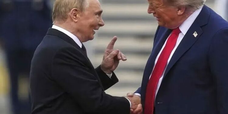 യുക്രെയ്ൻ-യുദ്ധം-അവസാനിപ്പിക്കുന്നതിനായി-അമേരിക്ക-മുന്നോട്ടുവച്ച-28-ഇന-പദ്ധതി-റഷ്യയ്ക്ക്-അനുകൂലം-എതിർപ്പുമായി-ലോകരാജ്യങ്ങൾ.-ഇത്-അന്തിമ-കരാർ-അല്ലെന്ന്-ട്രംപ്