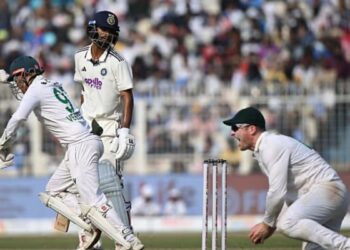 നിലവാരമില്ലാത്ത-സ്പിൻ-പിച്ചുകൾ-തയ്യാറാക്കി-സ്വയം-തോൽവി-ഏറ്റു-വാങ്ങി-ഇന്ത്യൻ-ടീം