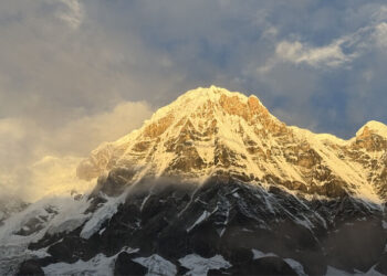 ഉയരങ്ങളിലെ-കാണാക്കഥകളും-അത്ഭുതക്കാഴ്ചകളും
