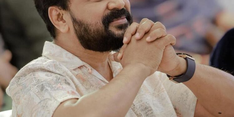 ഇനി അയാൾ പറയട്ടെ: നടി ആക്രമിക്കപ്പെട്ട കേസിൽ ദിലീപിന്റെ വശം കേൾക്കാൻ കേരളം തയ്യാറാകണം