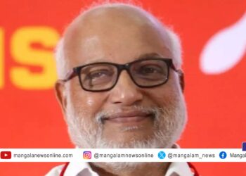 ‘സോണിയ ഗാന്ധിക്ക് നേരെ വിരൽ ചൂണ്ടാനില്ല, പക്ഷേ പോറ്റി എങ്ങനെ അവിടെയെത്തി’; പോറ്റി പാരഡി മ്ലേച്ഛമെന്ന് എം എ ബേബി