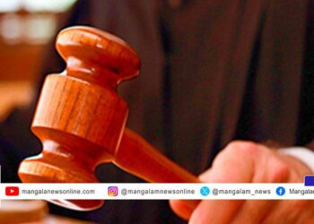 ‘കോടതി വിശ്രമസ്ഥലമല്ല’; അതിജീവിതയുടെ അഭിഭാഷകയ്ക്കെതിരെ രൂക്ഷവിമർശനവുമായി വിചാരണക്കോടതി