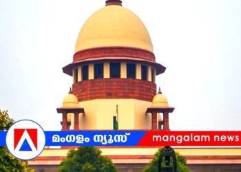 ​തെരുവുനായ കടിയേറ്റാൽ കനത്ത നഷ്ടപരിഹാരം നൽകണം; തീറ്റ കൊടുക്കുന്നവർക്കും ഉത്തരവാദിത്തമെന്ന് സുപ്രീംകോടതി